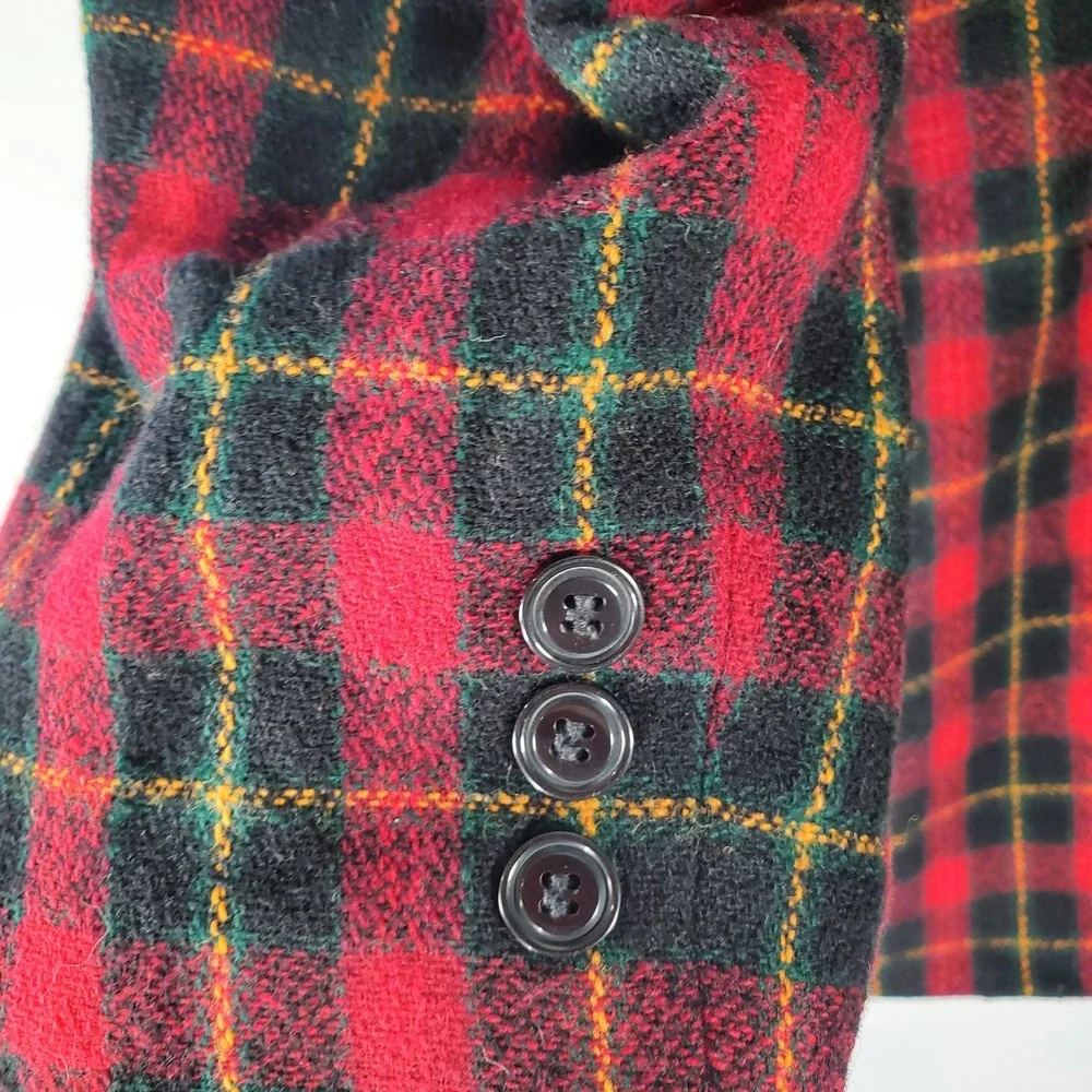 White Stag Woman Plaid Blazer Jacket Red Black Yellow Longline Coat Pockets